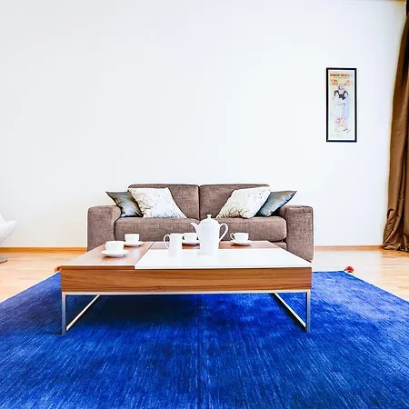Apartament Bishop *