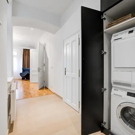 Bishop Apartment