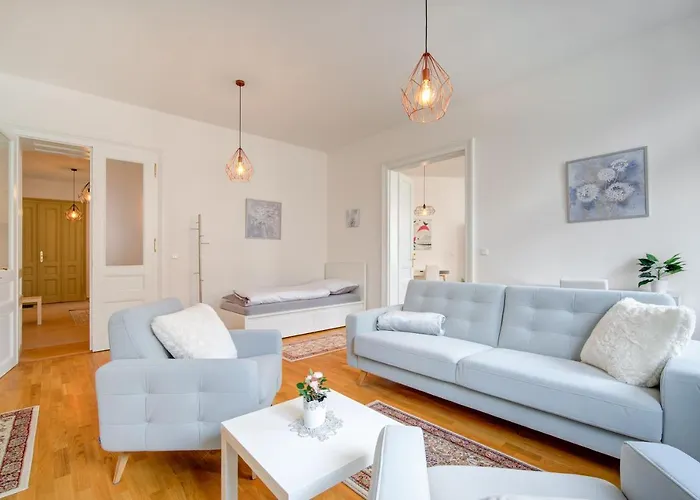 Bishop Apartment